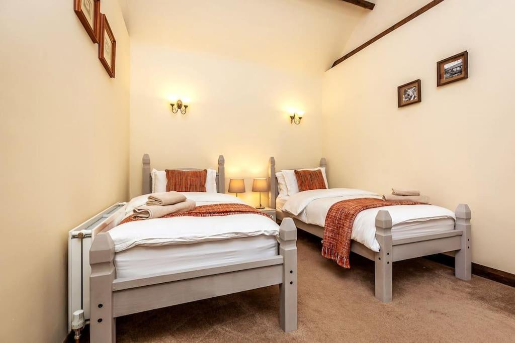 The Stocks Barn Villa Wellingore Bagian luar foto